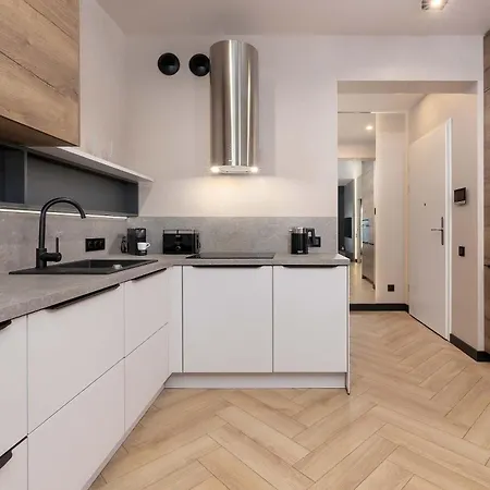 Modern With Ac & Parking In By Renters Lejlighed Wrocław
