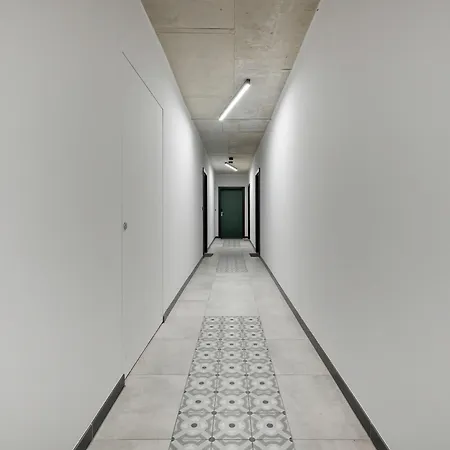 Modern With Ac & Parking In By Renters * Wrocław