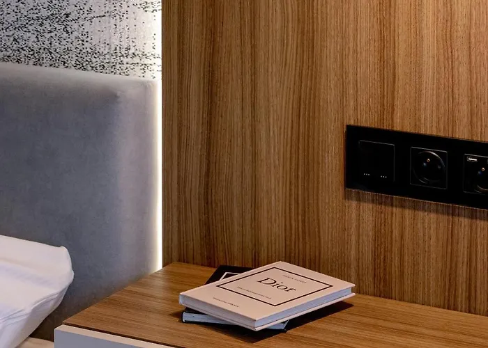 Modern With Ac & Parking In By Renters * Wrocław